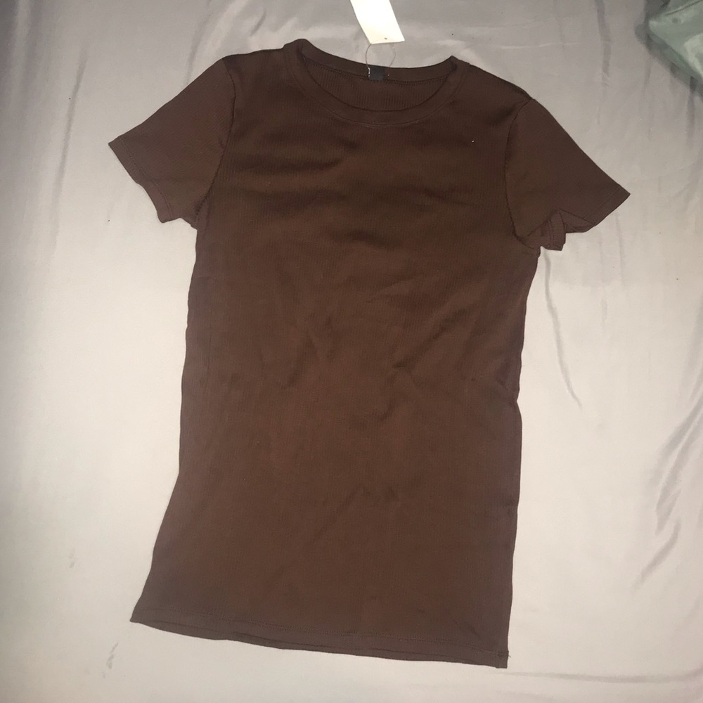 brown ribbed short sleeve shirt